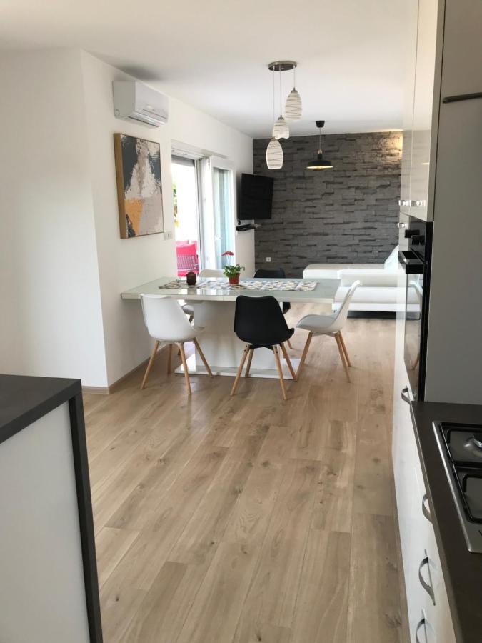 Apartments Jelka Banjol Extérieur photo